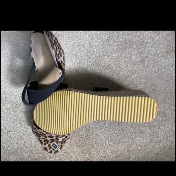 Leopard Print Wedges - Picture 4 of 4